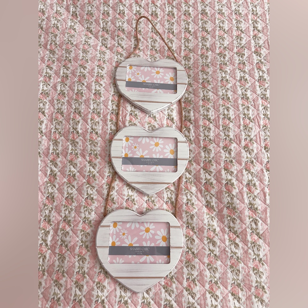 Shabby Chic wooden heart picture frames